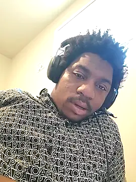 Snapshot of gaimov3r2024 chatting on October 20, 2025, 9:48 pm gaimov3r2024 online show from October 20, 2025, 9:48 pm