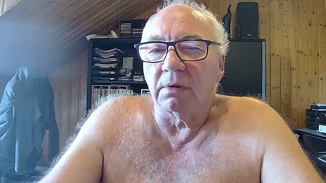 biggandybig online show from May 18, 2026, 6:07 am