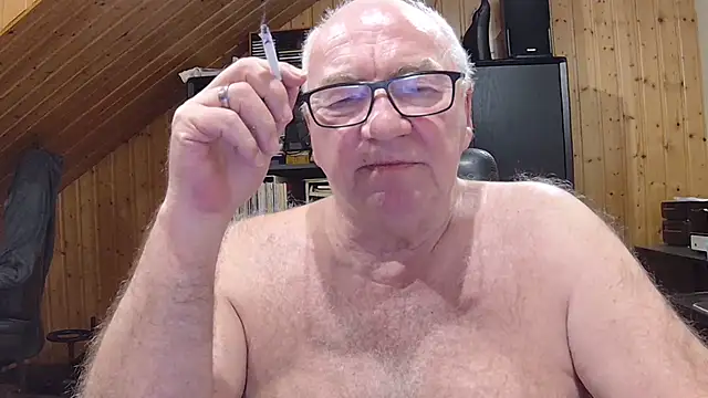 Snapshot of biggandybig chatting on March 2, 2026, 9:55 pm biggandybig online show from March 2, 2026, 9:55 pm