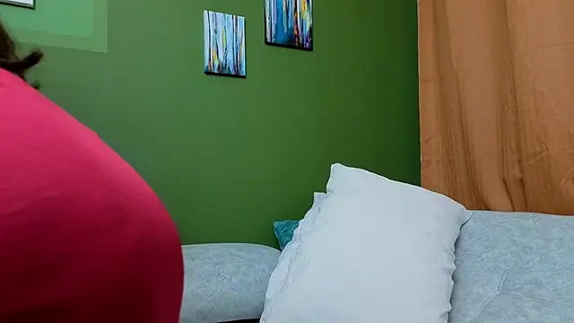 Snapshot of Abril_Bianchi chatting on March 17, 2026, 11:19 pm Abril Bianchi online show from March 17, 2026, 11:19 pm