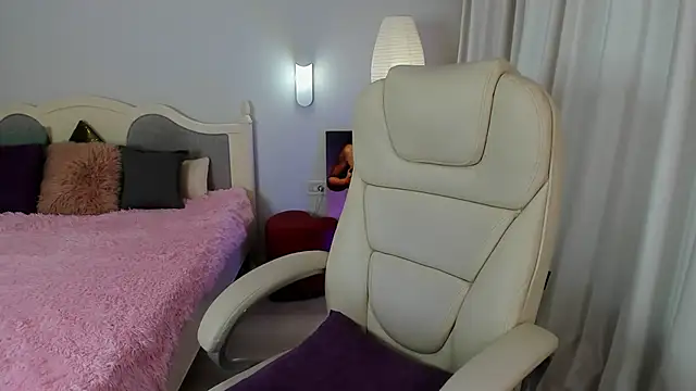 Eva Rosec online show from January 18, 2025, 10:49 am