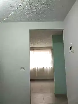 Snapshot of Yaumiko chatting on April 9, 2026, 11:38 am Yaumiko online show from April 9, 2026, 11:38 am