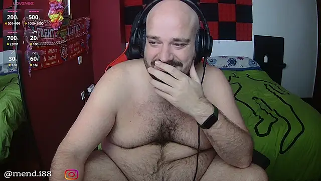 menditeta1 online show from March 9, 2026, 8:01 pm