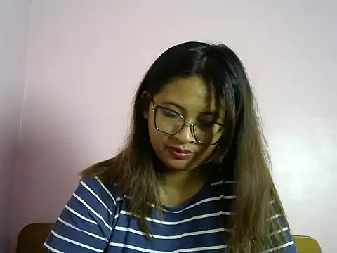 Snapshot of karen_sexy69 chatting on May 26, 2026, 9:13 pm karen sexy69 online show from May 26, 2026, 9:13 pm