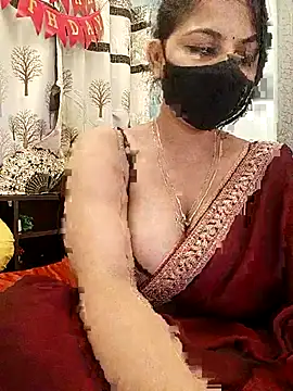 Snapshot of Divya_girl chatting on October 31, 2025, 6:37 pm Divya girl online show from October 31, 2025, 6:37 pm