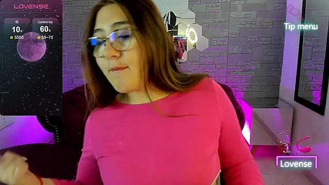 Snapshot of conniejames_m chatting on December 22, 2025, 12:38 pm conniejames m online show from December 22, 2025, 12:38 pm