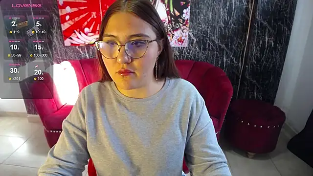 Snapshot of conniejames_m chatting on December 14, 2025, 12:33 pm conniejames m online show from December 14, 2025, 12:33 pm