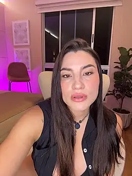 SaharaRush  online show from April 6, 2026, 12:06 am