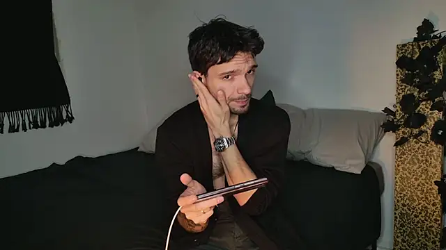 JackDesFeux online show from November 17, 2025, 1:20 am