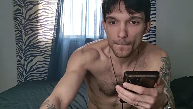 Snapshot of JackDesFeux chatting on April 15, 2026, 7:58 pm JackDesFeux online show from April 15, 2026, 7:58 pm