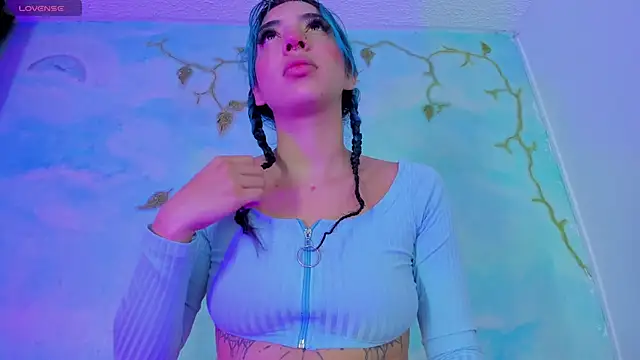 SaturnooStonee online show from October 31, 2025, 6:54 am