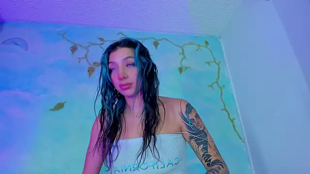 SaturnooStonee online show from October 21, 2025, 6:35 am