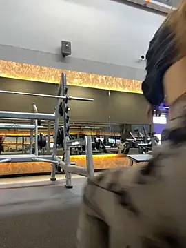 Snapshot of melody-dy chatting on December 21, 2024, 8:00 pm melody-dy online show from December 21, 2024, 8:00 pm