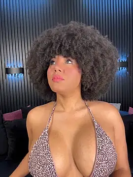 Snapshot of kendall_coxx chatting on February 24, 2026, 3:51 am kendall coxx online show from February 24, 2026, 3:51 am