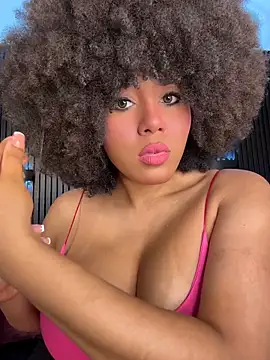 Snapshot of kendall_coxx chatting on April 9, 2026, 3:19 am kendall coxx online show from April 9, 2026, 3:19 am