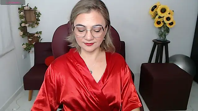 Snapshot of ana_milf chatting on May 10, 2026, 12:20 pm ana milf online show from May 10, 2026, 12:20 pm