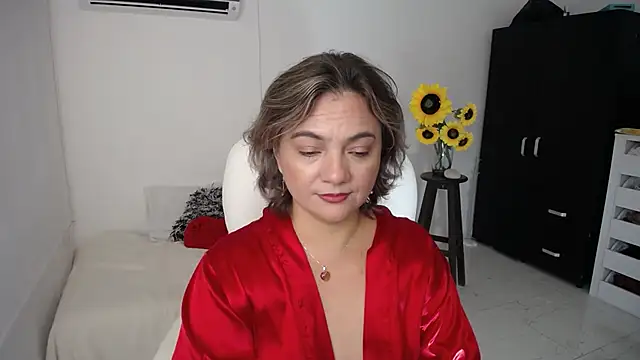 Snapshot of ana_milf chatting on March 22, 2025, 3:20 pm ana milf online show from March 22, 2025, 3:20 pm