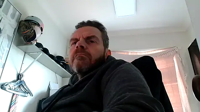 toptugger online show from January 21, 2025, 11:24 am