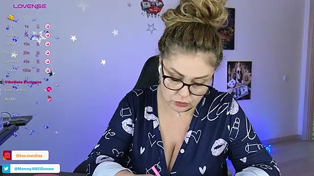 Snapshot of misskaassandraa chatting on February 27, 2025, 2:10 pm misskaassandraa online show from February 27, 2025, 2:10 pm