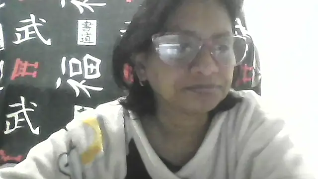 Snapshot of titssmall123 chatting on May 14, 2026, 8:55 am titssmall123 online show from May 14, 2026, 8:55 am