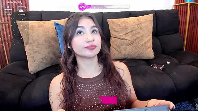 Snapshot of Zayda_1 chatting on October 30, 2025, 7:11 pm Zayda 1 online show from October 30, 2025, 7:11 pm