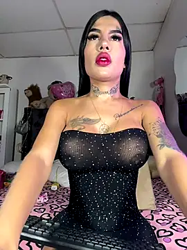 saragill323 online show from November 8, 2025, 12:20 pm