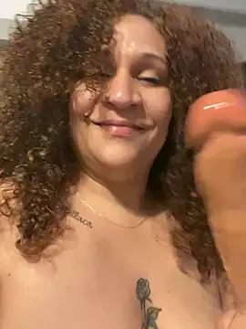 ladycreamypr2 online show from March 7, 2026, 1:01 am