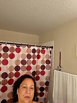 ladycreamypr2 online show from May 23, 2026, 11:15 pm