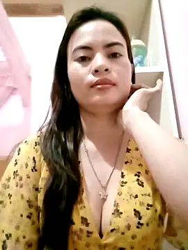 Snapshot of NgocQuyen2K chatting on March 21, 2025, 10:50 pm NgocQuyen2K online show from March 21, 2025, 10:50 pm