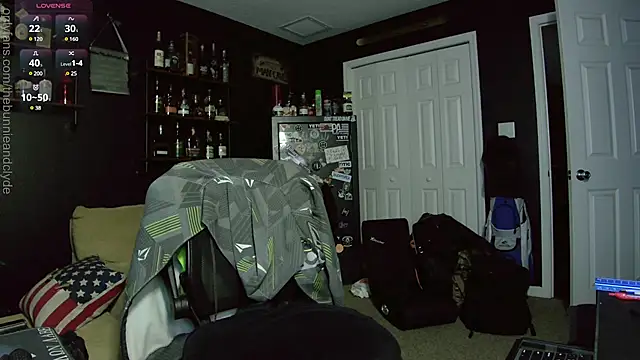 chillinthemosttt online show from December 30, 2024, 6:53 am