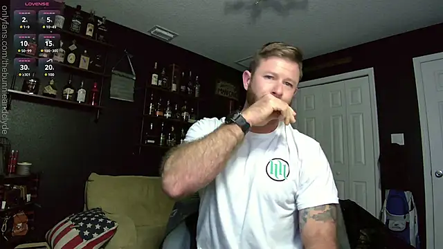 chillinthemosttt online show from December 30, 2024, 3:47 am