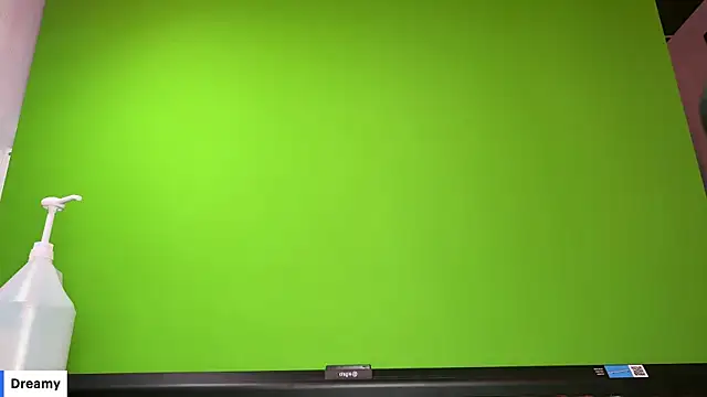 Snapshot of Theonlydreamybull chatting on February 5, 2025, 3:23 am Theonlydreamybull online show from February 5, 2025, 3:23 am