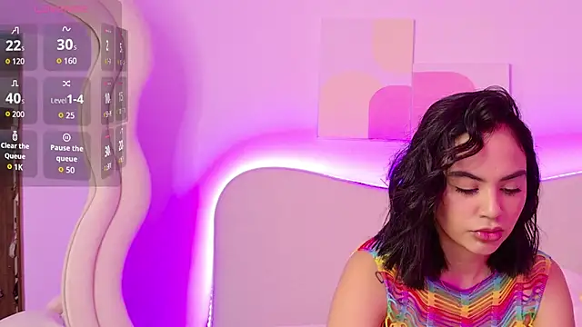 innocentlady  online show from October 22, 2025, 2:27 pm