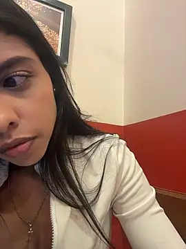 mariana lopez1 online show from January 9, 2026, 8:49 pm