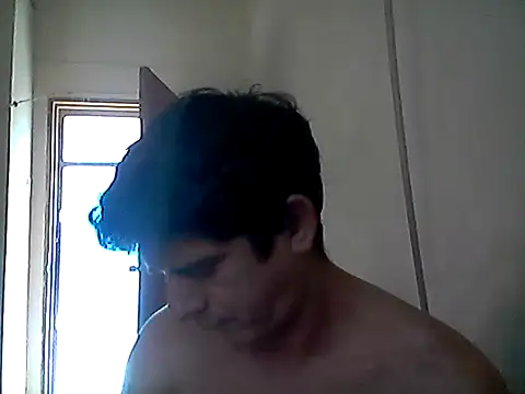 Snapshot of Marobronco chatting on November 11, 2025, 5:52 pm Marobronco online show from November 11, 2025, 5:52 pm