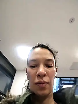 rebekka simpson online show from March 4, 2025, 11:29 am