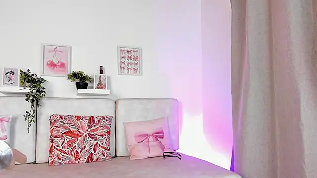 Malka Burning online show from March 21, 2025, 8:29 pm