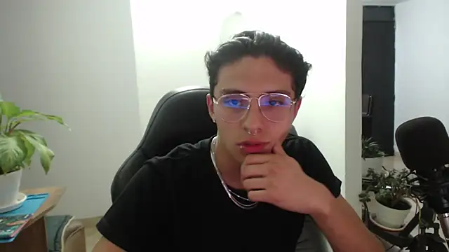 jay dimarco2 online show from January 10, 2026, 4:19 am