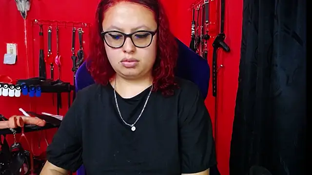 Snapshot of slave_Rubi chatting on May 19, 2026, 2:35 pm slave Rubi online show from May 19, 2026, 2:35 pm