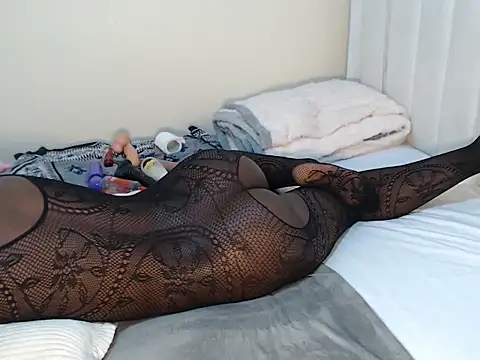 Snapshot of sweet_essin chatting on November 9, 2025, 6:01 pm sweet essin online show from November 9, 2025, 6:01 pm