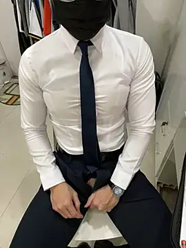 harrylouis1357 online show from January 9, 2025, 1:35 pm