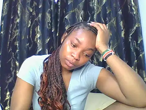 Snapshot of _Becky002 chatting on April 16, 2026, 9:43 am Becky002 online show from April 16, 2026, 9:43 am