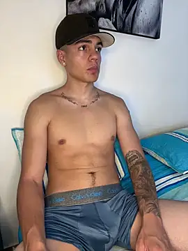 santiago sosa24 online show from May 21, 2026, 11:24 pm