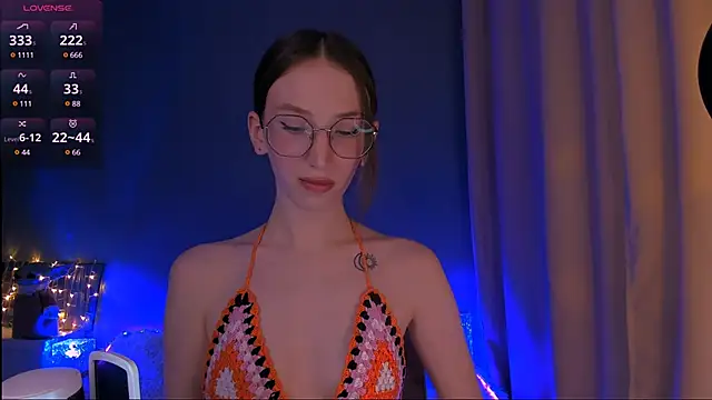 Snapshot of ellaamber chatting on February 22, 2025, 7:58 pm ellaamber online show from February 22, 2025, 7:58 pm