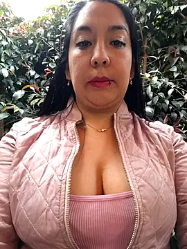 Bella keny online show from March 26, 2026, 7:01 pm