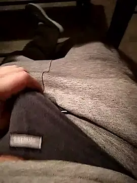 A man in public online show from February 21, 2026, 6:32 pm