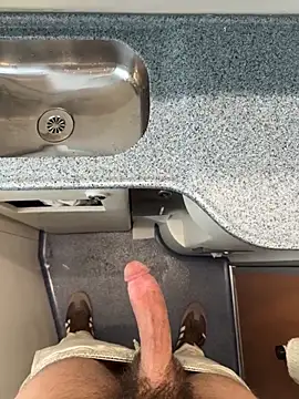 Txkng98 online show from April 13, 2026, 2:10 pm