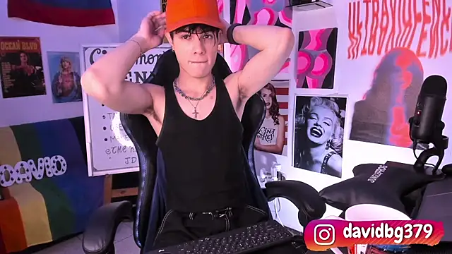 Snapshot of cinnamon_boyxxx chatting on March 17, 2025, 1:46 am cinnamon boyxxx online show from March 17, 2025, 1:46 am