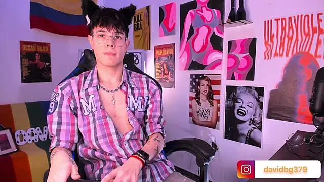 Snapshot of cinnamon_boyxxx chatting on February 6, 2025, 1:49 am cinnamon boyxxx online show from February 6, 2025, 1:49 am