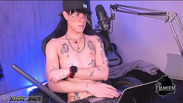 Snapshot of cinnamon_boyxxx chatting on September 28, 2025, 2:07 am cinnamon boyxxx online show from September 28, 2025, 2:07 am